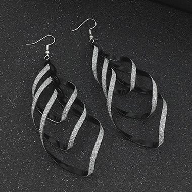 Geometric Shape Design Gold Metal Earrings - fashionyanclothes